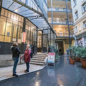 *** Aparthotel Maria Boutique Suits Hungary